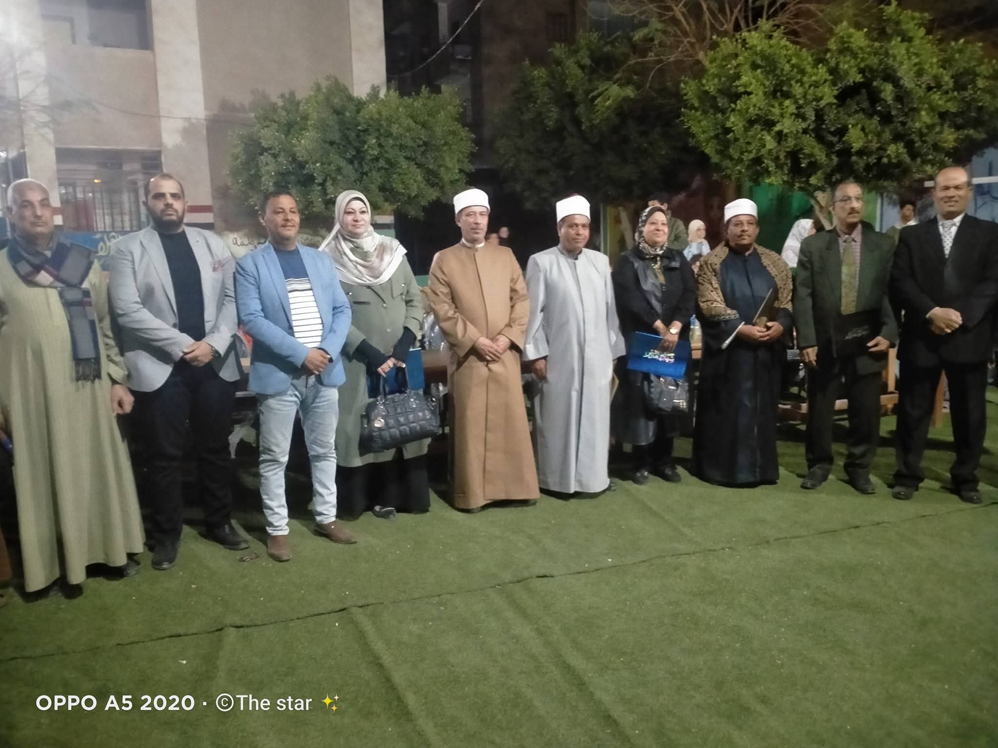 معهد الشيخ محمود عنبر النموذجي بطهطا يقيم إحتفالية كبري لتكريم حفظة كتاب الله