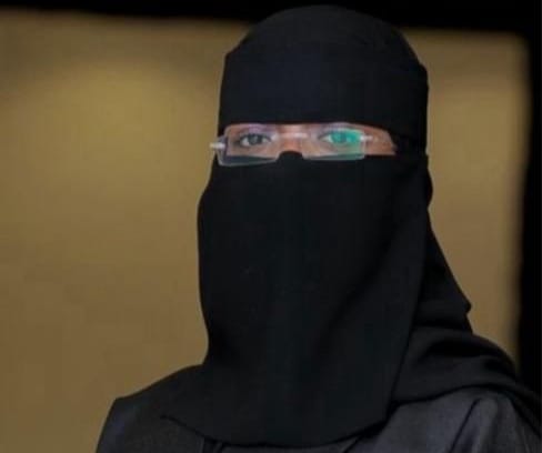 ” انفال بندر الخثران” .. صانعة محتوى ملهمة في عالم الرقمية