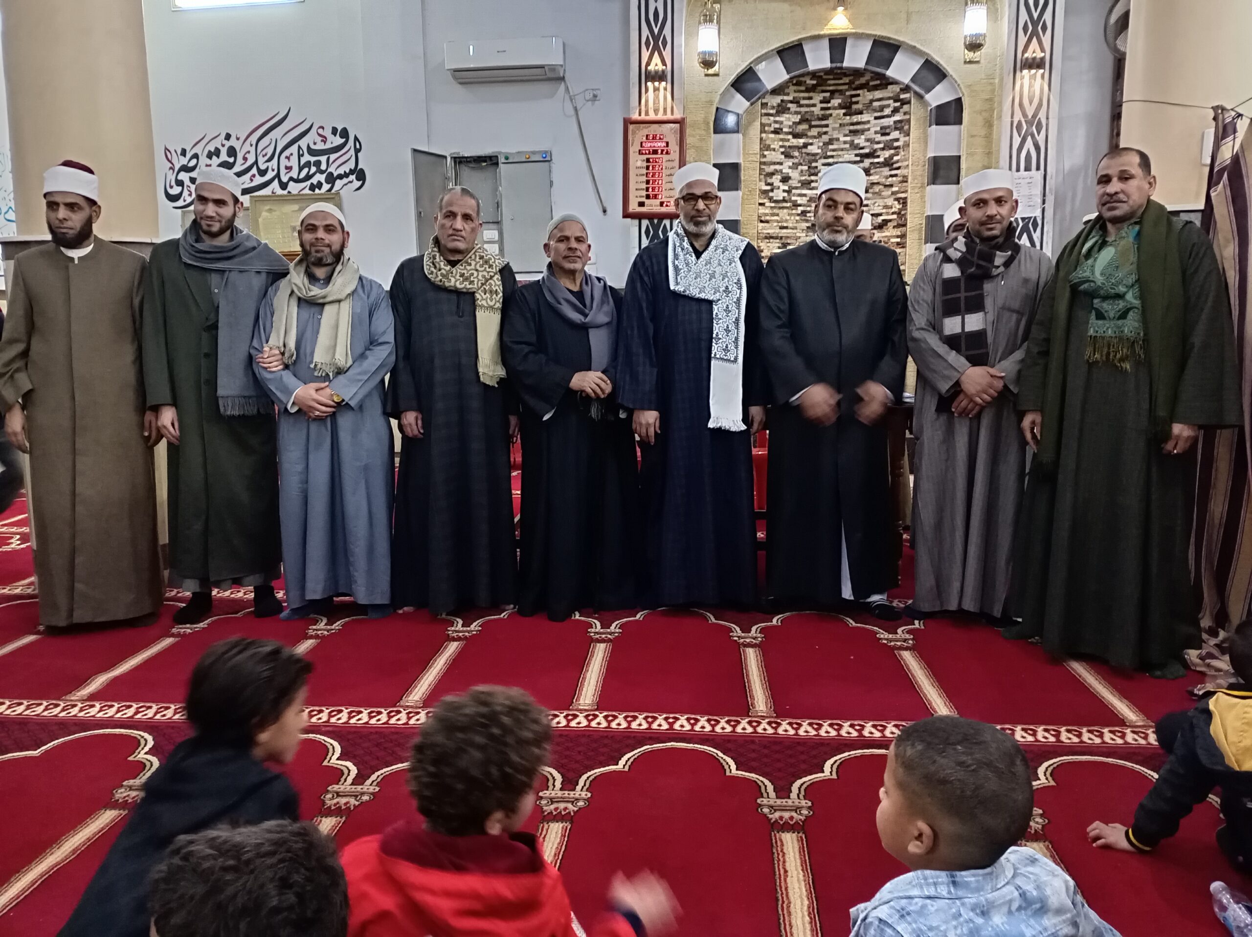 مكتب الإيمان يقيم إحتفالية لتكريم حفظة كتاب الله بالطليحات في سوهاج