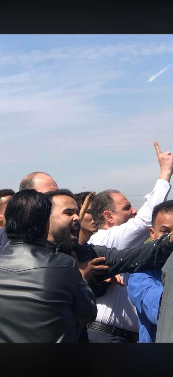 بالفيديو والمستندات.. أرملة تتهم شقيقها شيخ الطريقة الصاوية بالاستيلاء على أرضها في الفيوم